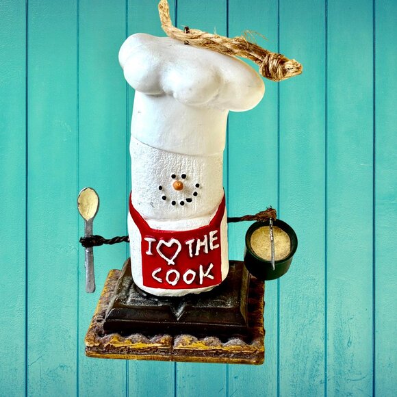 The Original S'MORES Midwest KISS THE COOK Marshmallow Ornament Christmas Smore - Picture 1 of 11